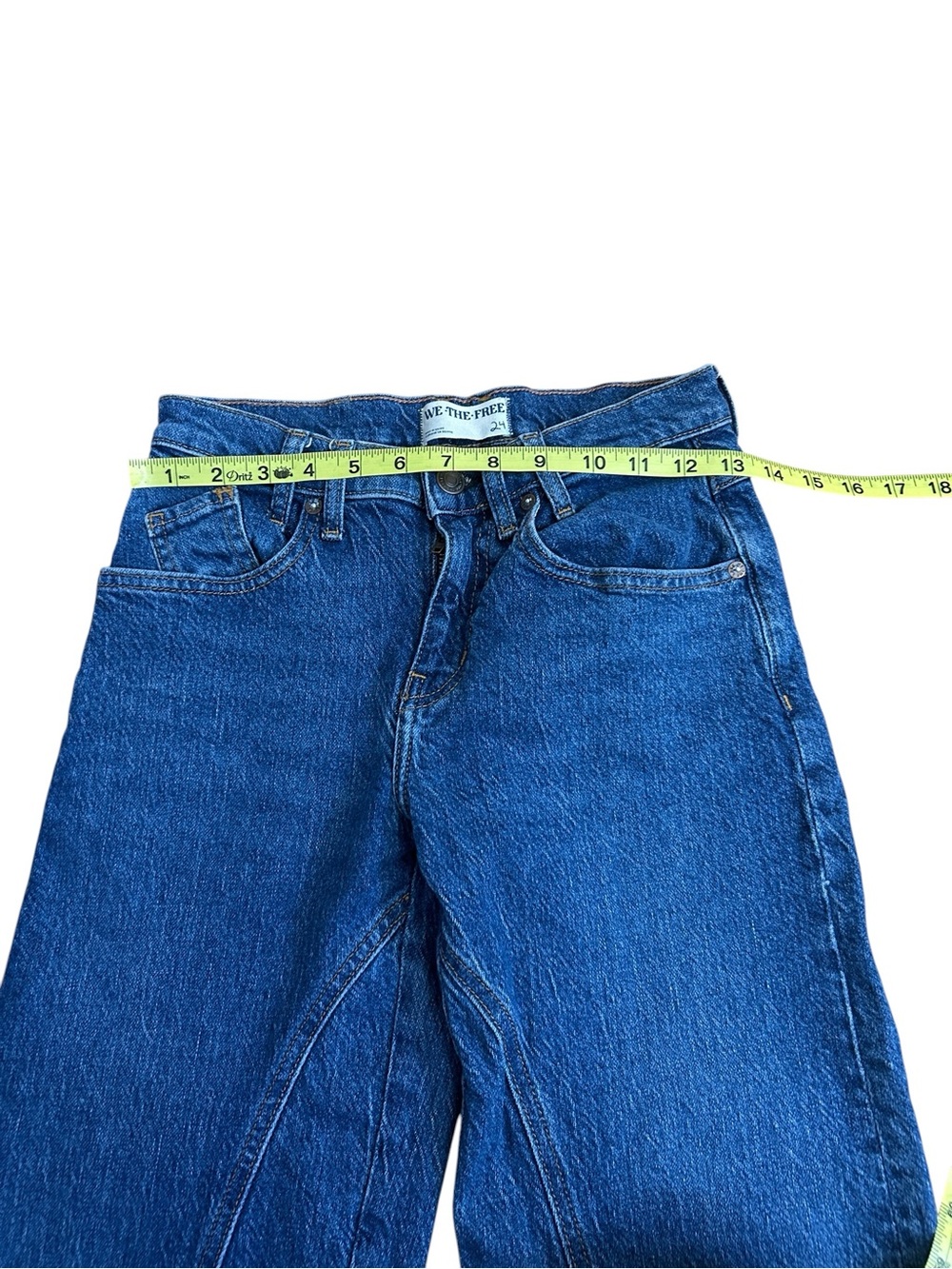 Free People We The Free Raw Hem Cropped Denim Jeans size 24 - Picture 3 of 6